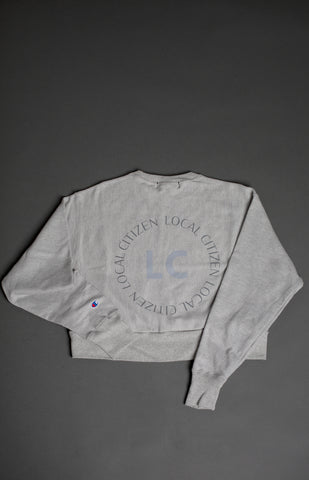 Cropped Circle Back Logo Crew in Athletic Grey